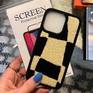 New iPhone 13 PRO Case w/ Screen Protector